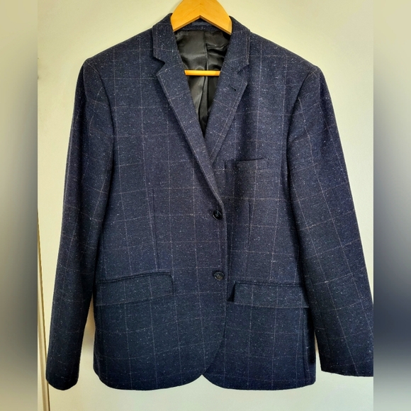 Checked Sport Coat - Picture 1 of 7